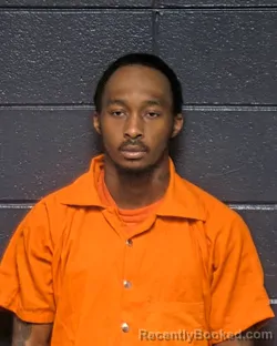Mugshot of Travion Short booked in DeSoto County, Louisiana on September 30, 2026