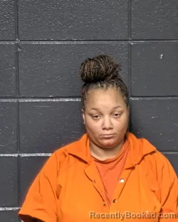 Mugshot of CARLICE NICOLE HUEY
