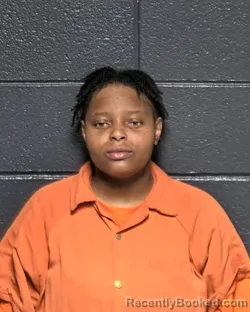 Mugshot of TYEASH DESHAUN EDWARDS