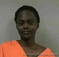 Mugshot of DESHANAE M DENNIS booked in Evangeline County, Louisiana on April 17, 2026