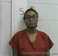 Mugshot of SHAYLA M MOORE booked in Evangeline County, Louisiana on June 25, 2026