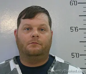 Mugshot of DEVIN MICHAEL MOULARD booked in Grant County, Louisiana on May 9, 2026