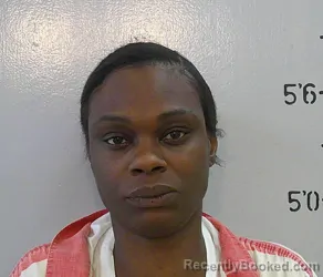 Mugshot of ANGLEE DENICIA JONES booked in Grant County, Louisiana on August 2, 2026
