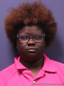 Mugshot of CADESYA DAWANA HAMMOND