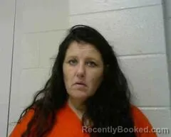 Mugshot of AMY K HOLLOWAY booked in Jefferson Davis County, Louisiana on May 9, 2026