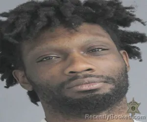 Mugshot of MALIK DAVIS