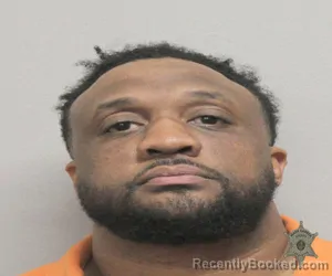 Mugshot of DONZEL SAVOY
