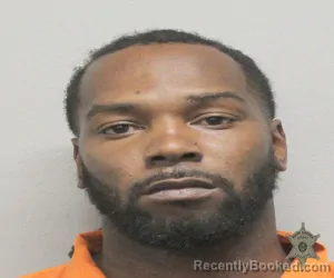 Mugshot of DONDRE DAMON THOMAS