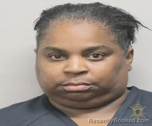 Mugshot of SHAMARA ALEXANDER