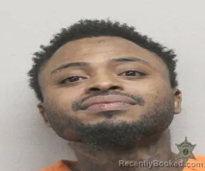 Mugshot of KEIONTRE ROBINSON