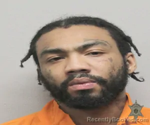 Mugshot of SHAWN MICHAEL THOMAS