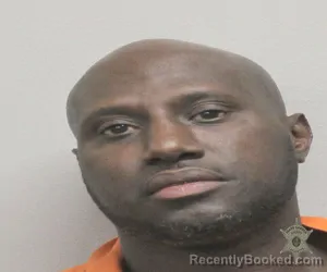 Mugshot of KENNETH L STEWART