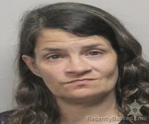 Mugshot of CHRYSTAL GAIL JAGNEAUX