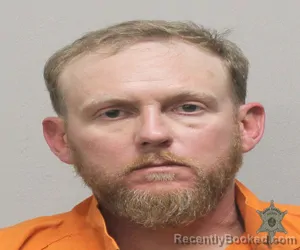 Mugshot of DONICIAN BLAINE HOGAN