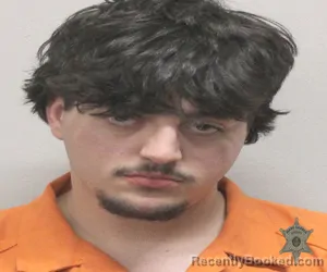 Mugshot of HUNTER ABSHIRE