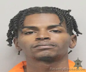 Mugshot of TRAVEN MATTHEWS