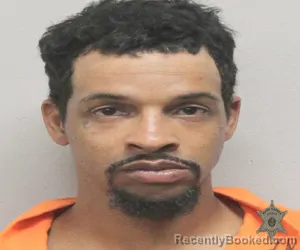 Mugshot of BENEDICT HILL