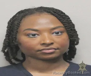 Mugshot of CYNTHIA GREEN