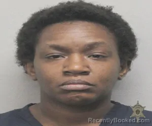 Mugshot of ANTOINIQUIA SOLOMON booked in Lafayette County, Louisiana on March 31, 2026