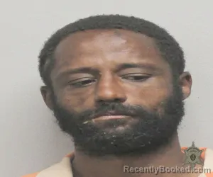 Mugshot of DESHAWN SMITH booked in Lafayette County, Louisiana on April 2, 2026