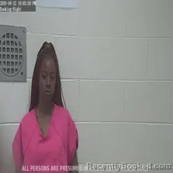 Mugshot of DONIYA KELAYJIA BRANTLEY booked in Lincoln County, Louisiana on April 22, 2026