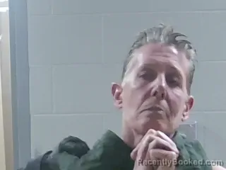 Mugshot of KAREN COPE SNYDER