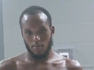 Mugshot of Tavis Montell Beard booked in Livingston County, Louisiana on July 30, 2026