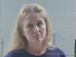 Mugshot of TANDI TUNNARE