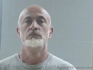 Mugshot of CHRISTOPHER PIERCE