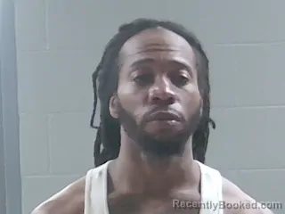Mugshot of JAMAAL HONORABLE booked in Livingston County, Louisiana on April 28, 2026