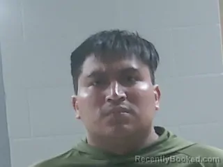 Mugshot of CESAR LEONARDO LAINEZ PEREZ booked in Livingston County, Louisiana on June 14, 2026