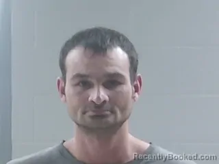 Mugshot of GORDON LUCIUS OLIPHANT booked in Livingston County, Louisiana on May 13, 2026