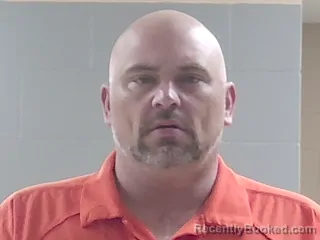 Mugshot of TIMOTHY LYNN RAY