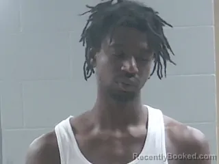 Mugshot of Michael Terrell Thomas booked in Livingston County, Louisiana on September 23, 2026