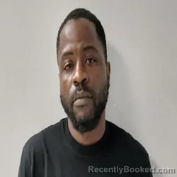 Mugshot of CORTERIUS MONTREAL YOUNG