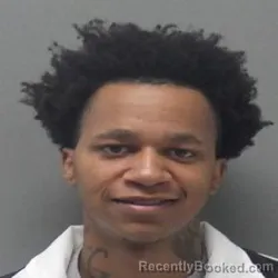 Mugshot of MACARIO TRAVELL WALKER