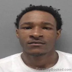 Mugshot of Laderrick Dewayne Elliott booked in Ouachita County, Louisiana on July 27, 2026