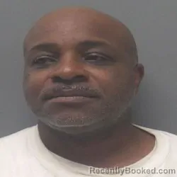 Mugshot of Montreal Tremaine Linn booked in Ouachita County, Louisiana on July 31, 2026