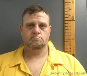 Mugshot of MATTHEW IAN FURLOW