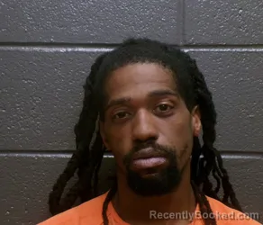 Mugshot of MARLOW JAMAL SIMONEOUX