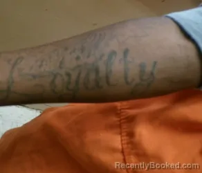 Mugshot of LAKISHA THOMAS