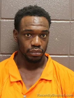 Mugshot of JONTAVIOUS EDWARD SMITH