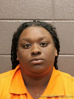 Mugshot of SHANEEQUA LANAE CURTIS booked in St James County, Louisiana on March 17, 2026