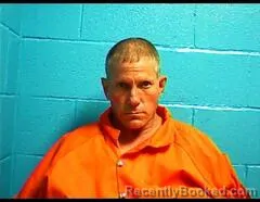 Mugshot of WYNN C WHITEHURST