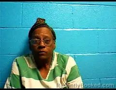 Mugshot of MELISSA L RUFFIN