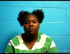 Mugshot of LA'AYSA A BOUTTE booked in St Mary County, Louisiana on March 19, 2026