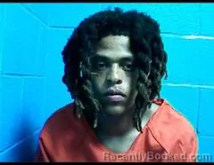 Mugshot of ISAIAH D CHARLES booked in St Mary County, Louisiana on April 22, 2026