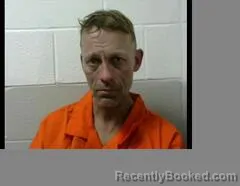 Mugshot of RANDY J MENDOZA booked in St Mary County, Louisiana on April 24, 2026