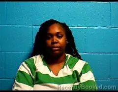Mugshot of DOMINIQUE L DORSEY booked in St Mary County, Louisiana on June 4, 2026