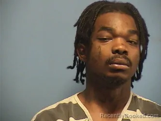 Mugshot of DEVIN HOLDEN